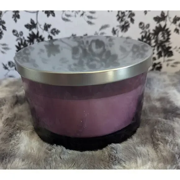 NWT Ashland Spring Lavender Mint Large Glass 3 Wick Soy Wax Blend Candle 14.5 oz - Picture 3 of 6